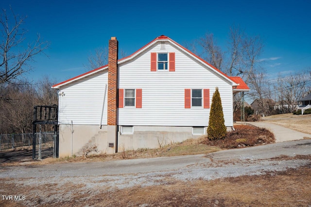 view of home's exterior