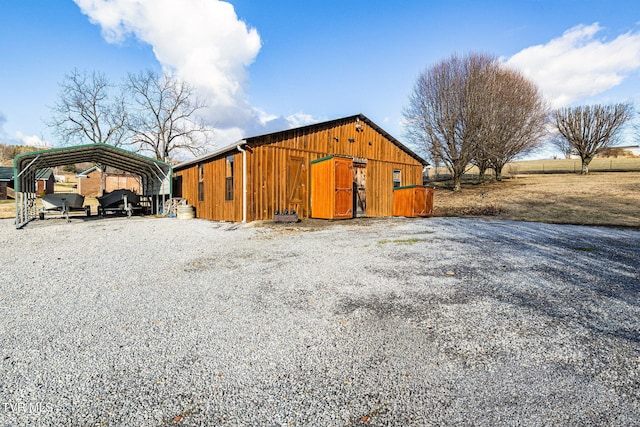 view of outdoor structure featuring a carport