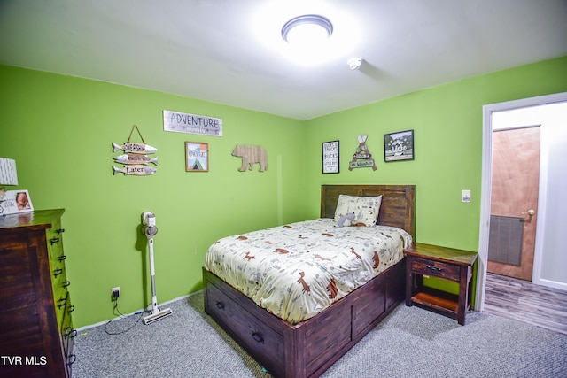 view of carpeted bedroom