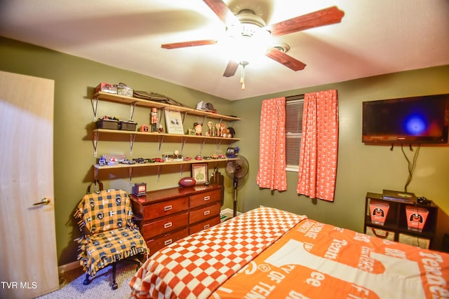 bedroom featuring ceiling fan