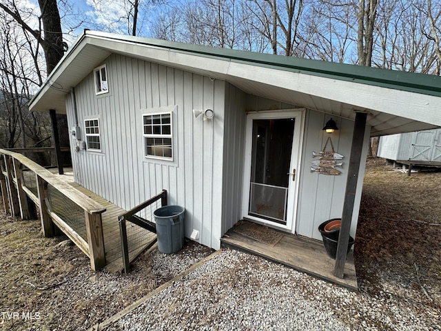 view of property entrance