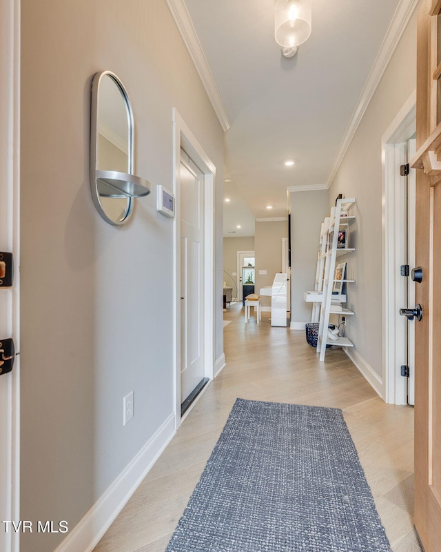 262 Harps Ln, Gray, TN 37615 - hall with light wood-style floors, ornamental molding, baseboards, and recessed lighting
