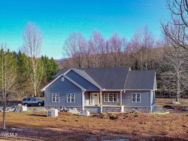 view of front of home with covered porch