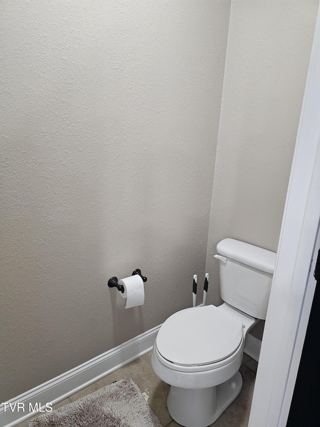 bathroom featuring toilet