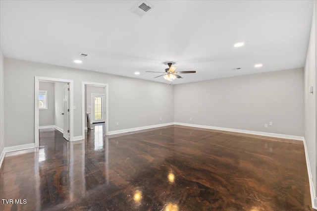 empty room with ceiling fan