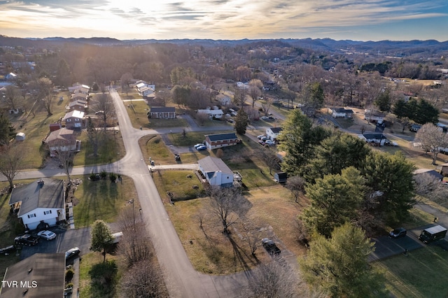 403 Lynnwood Dr, Bristol, VA 24201