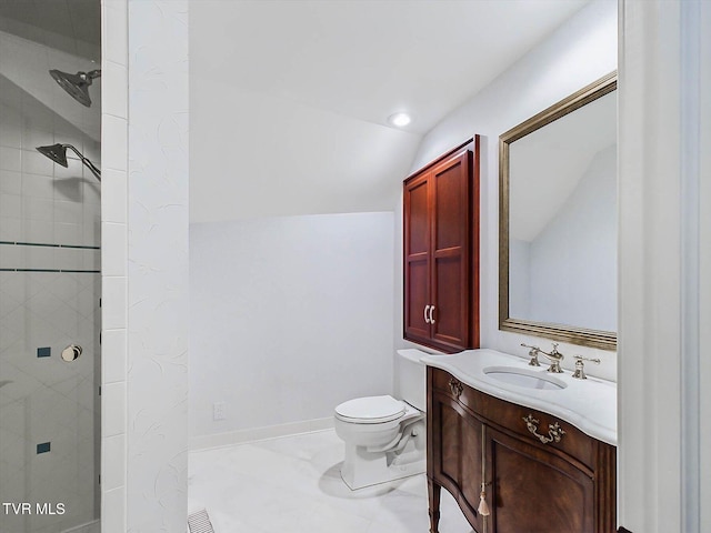 400 Bancroft Chapel Rd, Kingsport, TN 37660 - bathroom with vaulted ceiling, tiled shower, toilet, and vanity