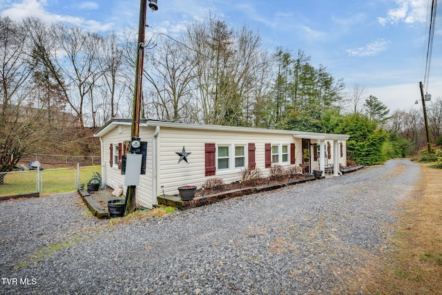 view of manufactured / mobile home