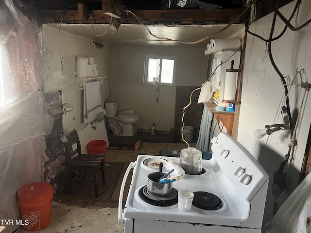 basement with washer / dryer