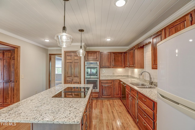 205 Donegal Way Unit 205, Bristol, TN 37620 - kitchen featuring recessed lighting, light wood-style floors, appliances with stainless steel finishes, and a sink