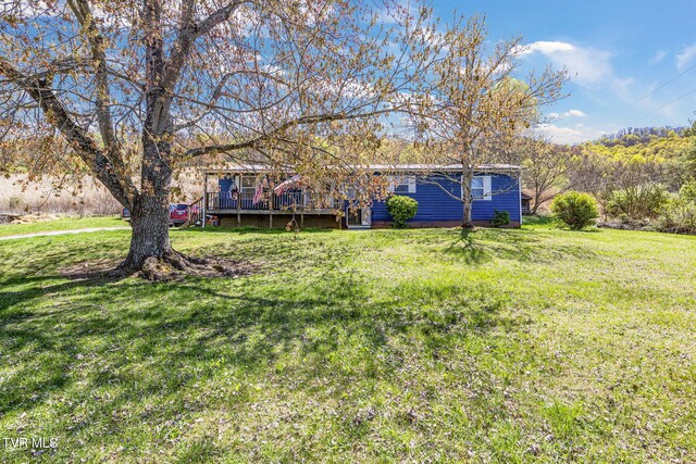 10955 Middle Wallens Creek Rd, Jonesville, VA 24263 - view of yard featuring a deck