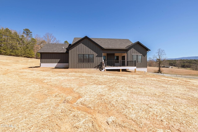 294 River Pointe Dr, Greeneville, TN 37743 - view of front of home with a shingled roof and board and batten siding