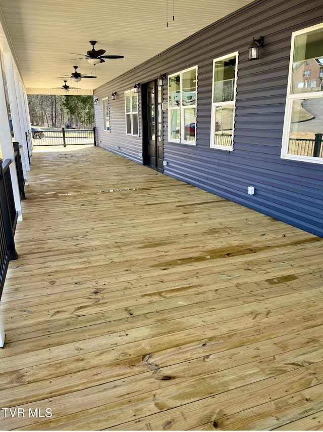 deck featuring ceiling fan