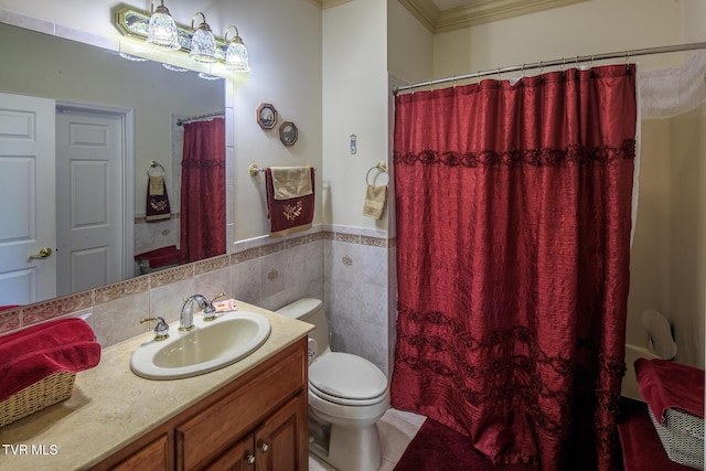 full bath featuring toilet, a shower with shower curtain, vanity, and tile walls