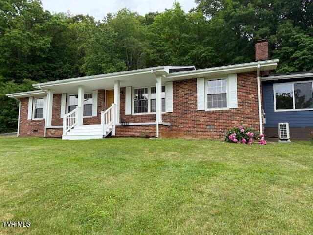 1125 Eastbrook Dr, Kingsport, TN 37663 - photo 1