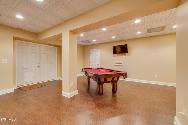 playroom featuring recessed lighting, baseboards, and wood finished floors