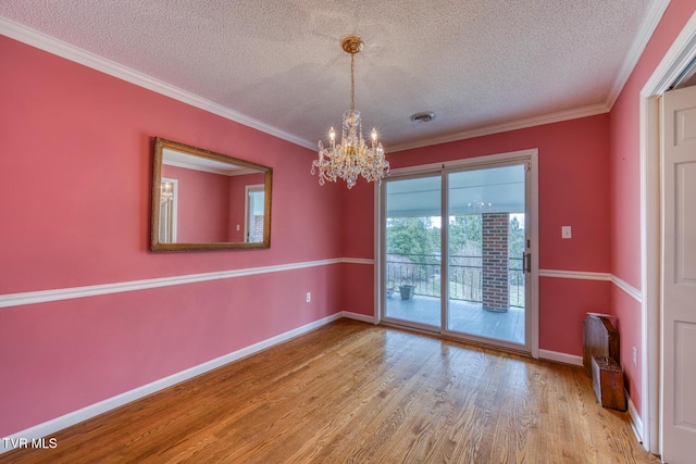 305 Overbrook Dr, Bristol, TN 37620 - empty room with light wood-style flooring, visible vents, baseboards, crown molding, and a chandelier