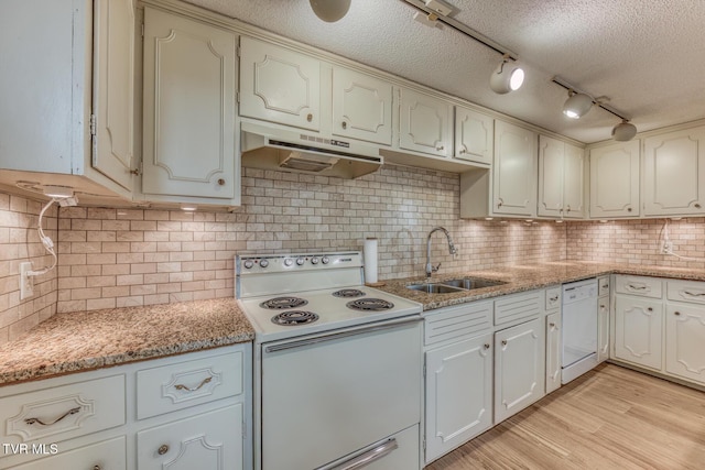 305 Overbrook Dr, Bristol, TN 37620 - kitchen with a sink, under cabinet range hood, a textured ceiling, light wood-style floors, and white appliances