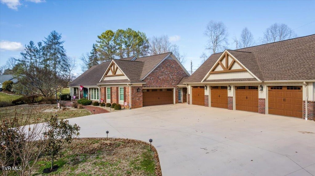 61 Fairway Dr, Bristol, TN 37620 - photo 1