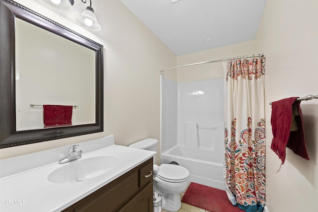 bathroom featuring toilet, shower / bath combo, a textured ceiling, and vanity