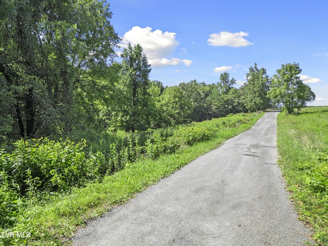 Listing photo 3 for 1.9ACRES Cecil Davis Rd, Greeneville TN 37743