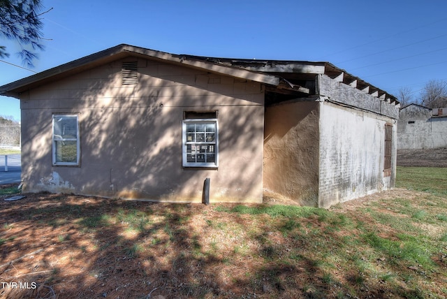 view of side of home