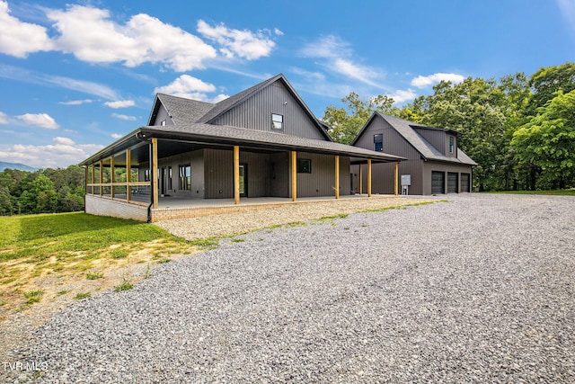 2150 Sunnyside Rd, Greeneville, TN 37743 - view of front of home featuring driveway and an attached garage