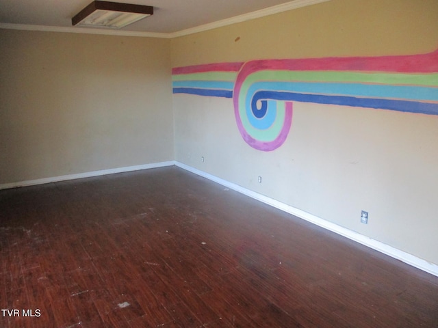 unfurnished room featuring baseboards, dark wood-style flooring, and crown molding