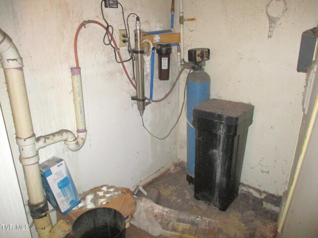 view of utility room