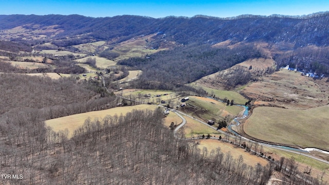 drone / aerial view featuring a mountain view