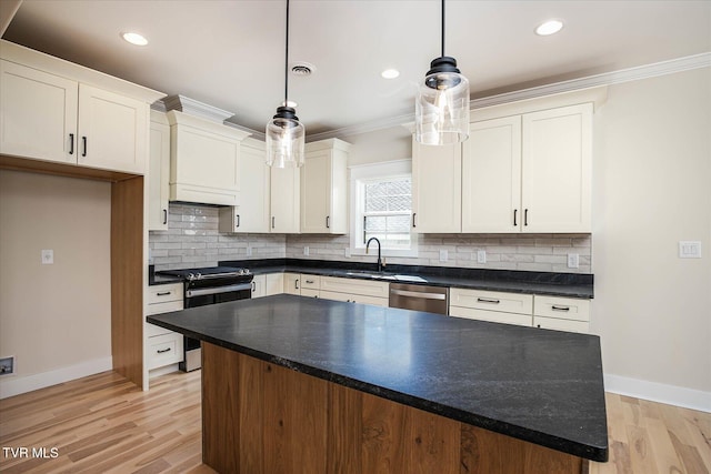 kitchen with crown molding, visible vents, decorative backsplash, electric range oven, and dishwasher