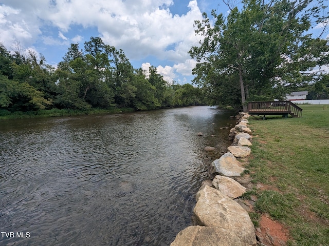 1565 Broad St, Elizabethton, TN 37643 - photo 3