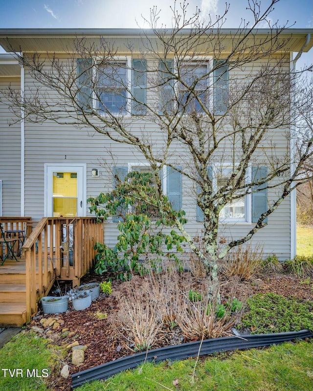 exterior space featuring a deck