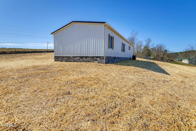 view of side of home