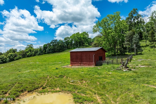 472 Harmony Rd, Jonesborough, TN 37659 - view of yard featuring a pole building and an outdoor structure