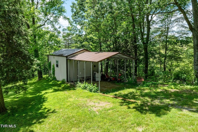 472 Harmony Rd, Jonesborough, TN 37659 - view of grassy yard with a detached carport and an outdoor structure