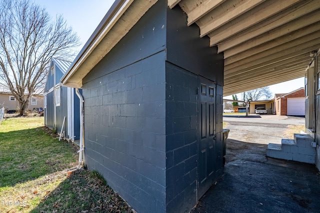 view of outbuilding