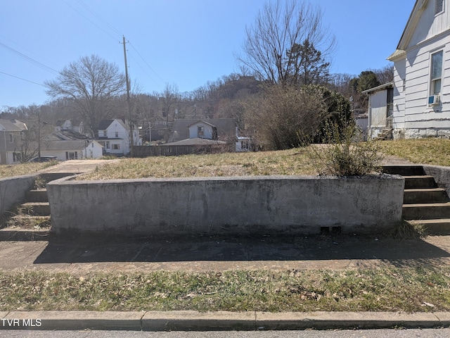 Listing photo 3 for 1200 Broad St, Bristol TN 37620