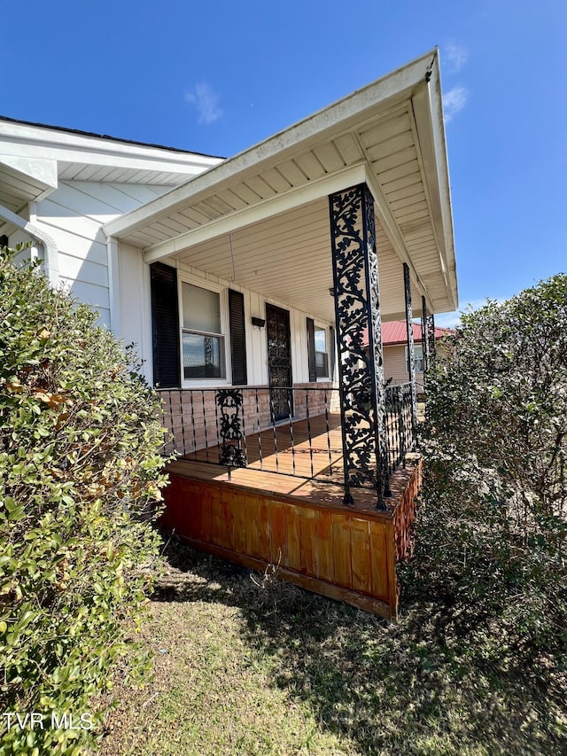 entrance to property with a porch