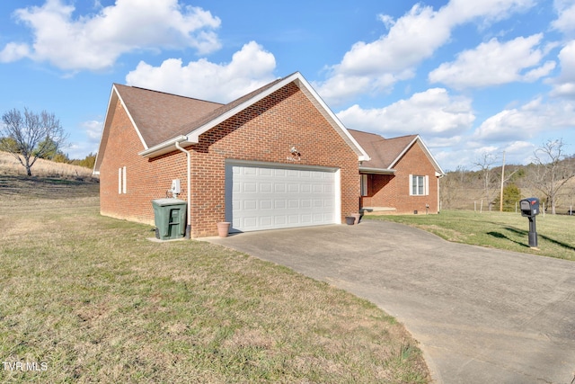 view of front of property with brick siding, roof with shingles, an attached garage, a front yard, and driveway