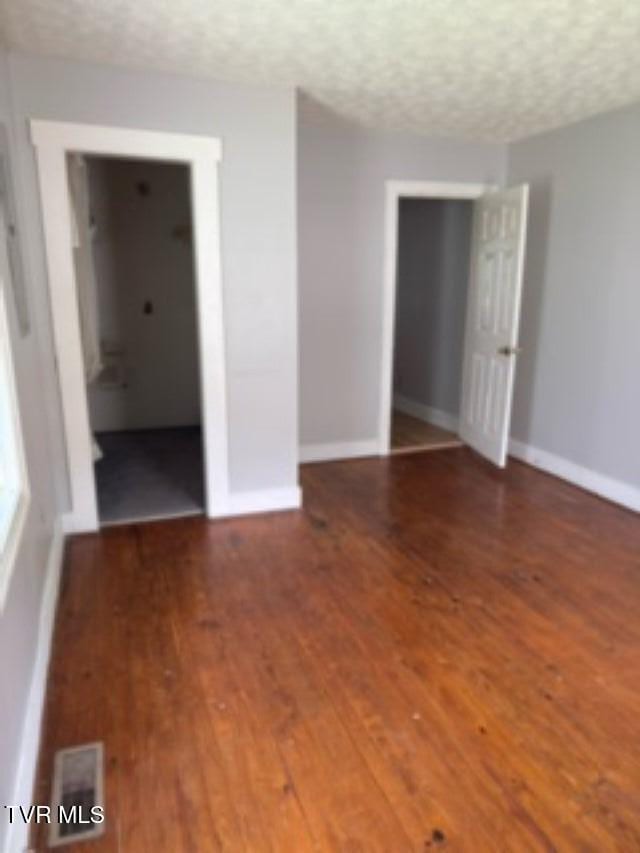 1310 E Chilhowie Ave, Johnson City, TN 37601 - photo 18