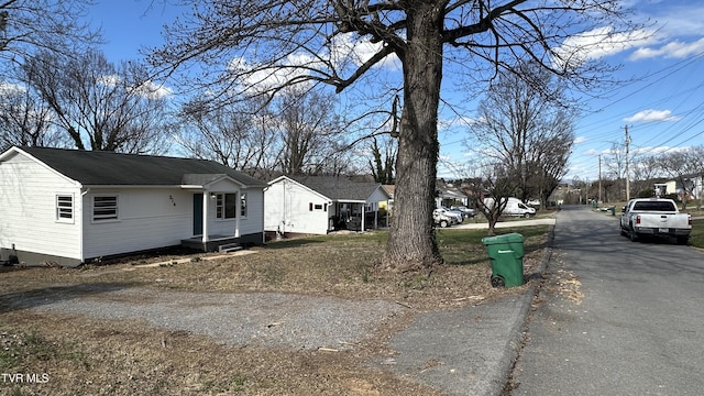 view of front of house