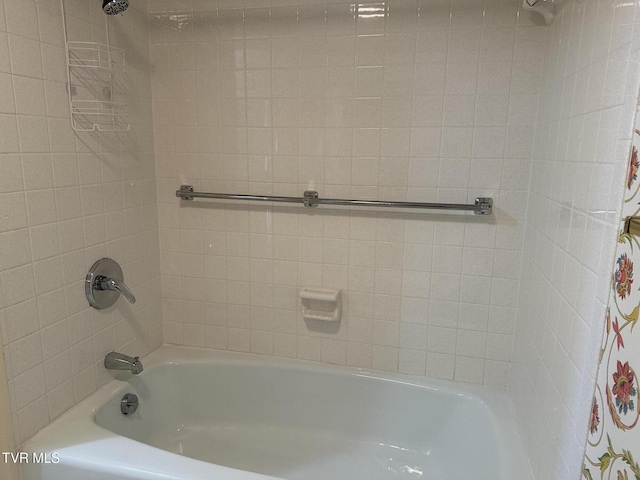 full bath featuring shower / bathing tub combination