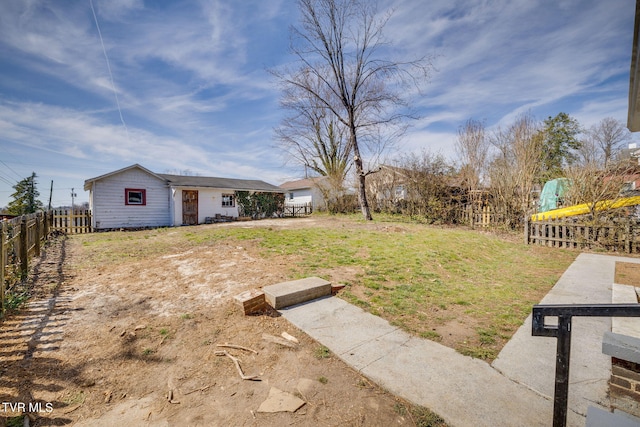 view of yard with fence