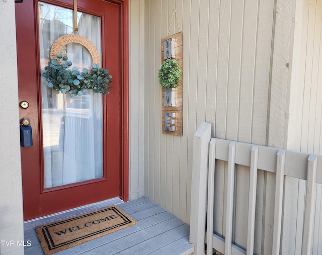 view of property entrance