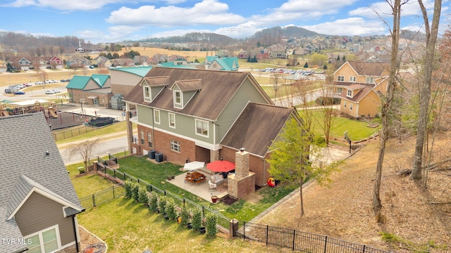 bird's eye view with a residential view