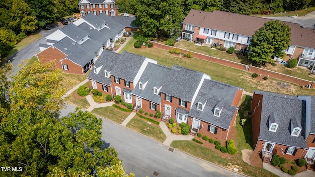 drone / aerial view featuring a residential view