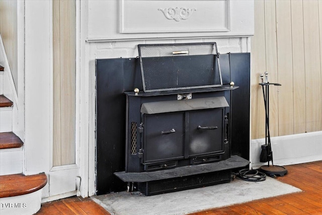 room details featuring wood finished floors