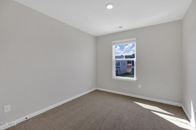 1123 Aspen Ter, Greeneville, TN 37745 - carpeted spare room featuring baseboards