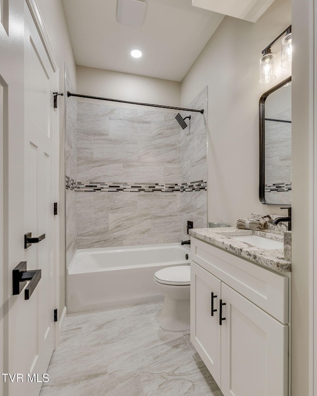 129 Stratton Pl, Kingsport, TN 37663 - bathroom with vanity, shower / tub combination, and recessed lighting